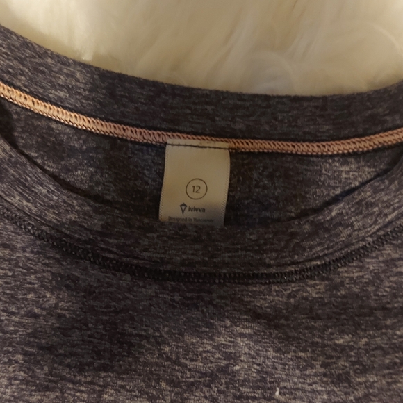 IVIVVA (by Lululemon) T-Shirt - Picture 4 of 6